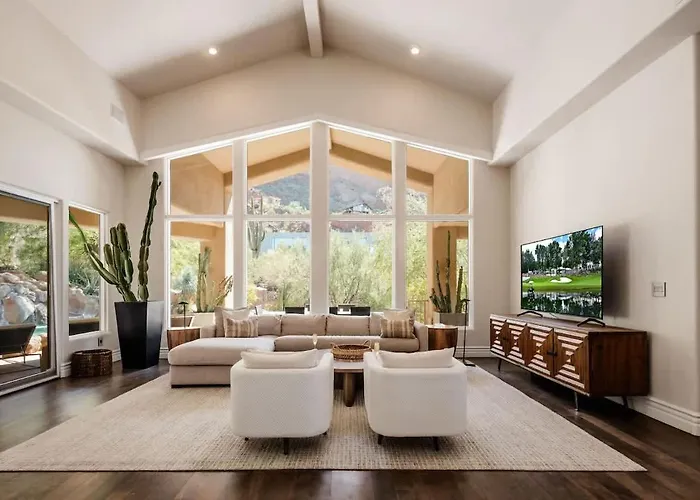 Holiday home Luxe - Red Rock - Pool & - In Paradise Valley
