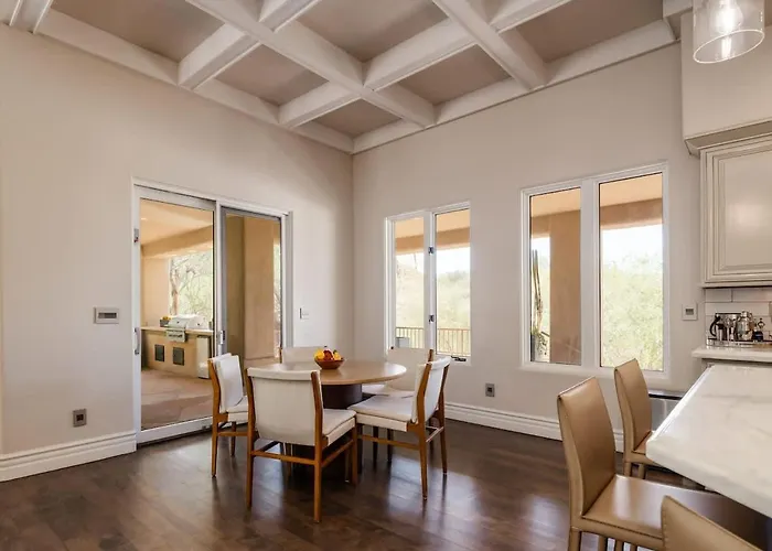 Luxe - Red Rock - Pool & - In Paradise Valley Holiday home
