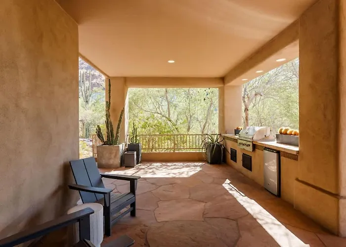 Luxe - Red Rock - Pool & - In Paradise Valley Scottsdale