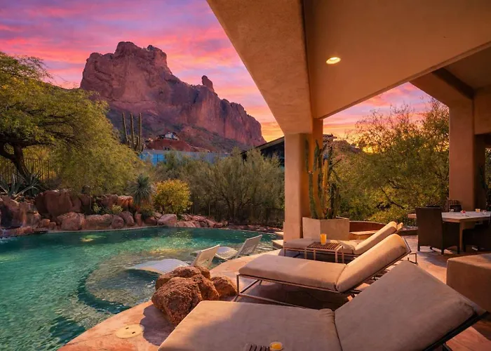 Luxe - Red Rock - Pool & - In Paradise Valley Holiday home
