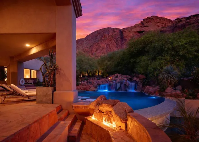 Holiday home Luxe - Red Rock - Pool & - In Paradise Valley